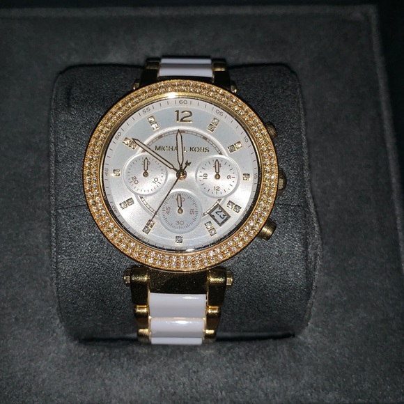 Michael Kors watch - Picture 1 of 2